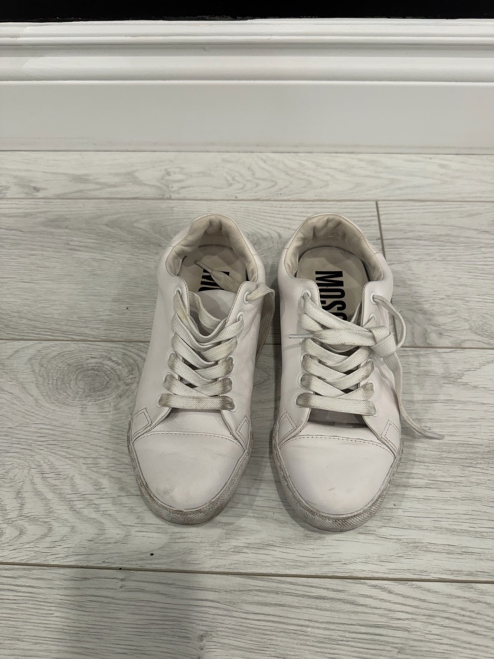 Moschino | Sneakers with Black Heel Logo - Picture 2 of 5